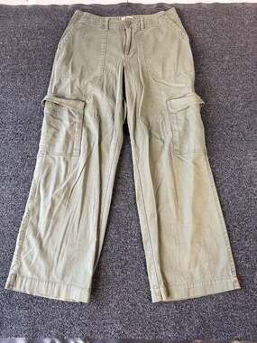 Universal Thread Olive Green Wide-Leg Cargo Pants, Size 10